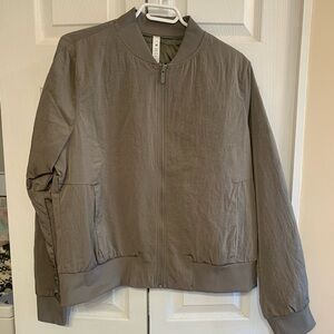 NWOT Lululemon Non-stop bomber Reversible